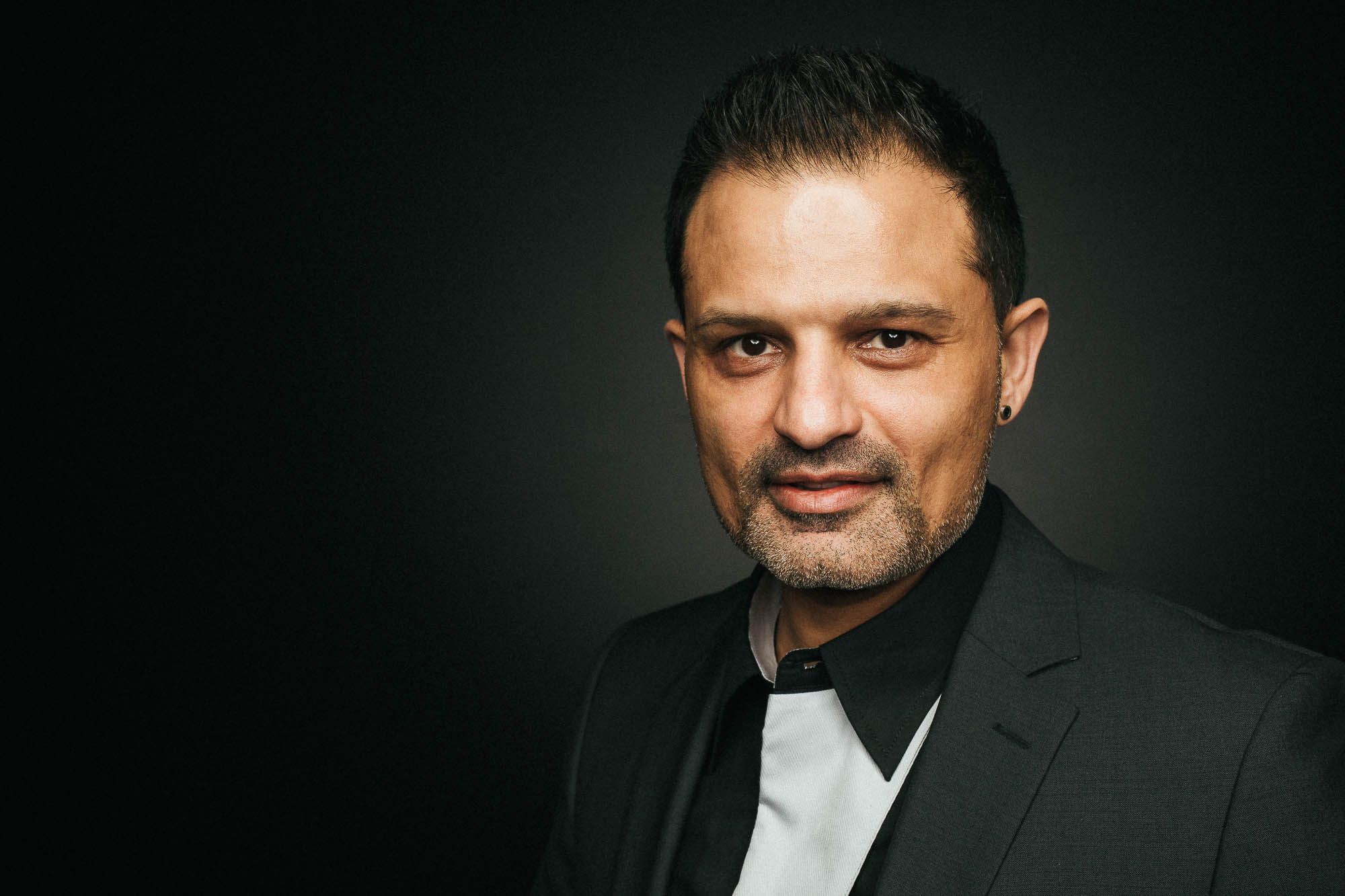 Export x3 Headshot  06125 Dez 01 2019 Headshots 2019  Miro Nicole Nadine 3